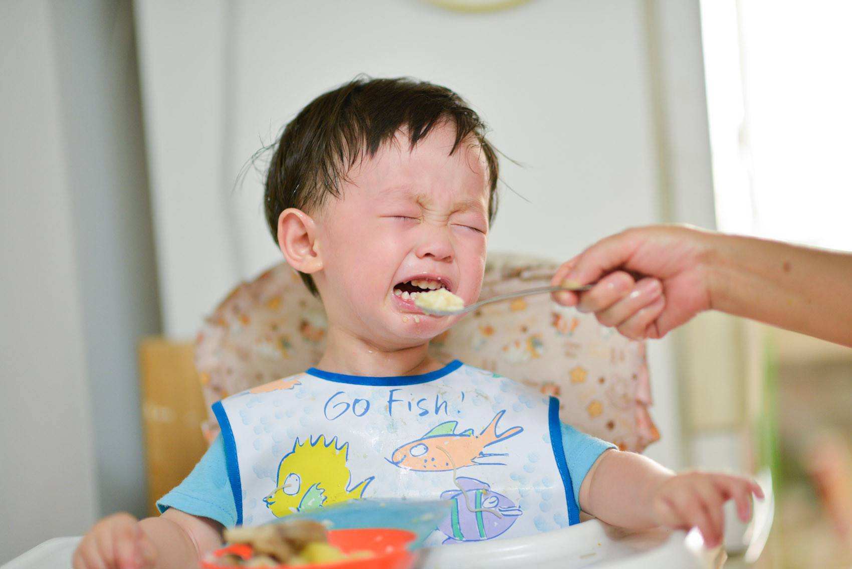 如何应对三个月宝宝厌食问题